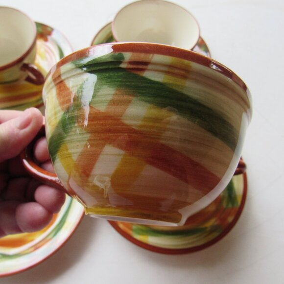 Set of 4 MCM Vernonware Cups and Saucers - Picture 3 of 5